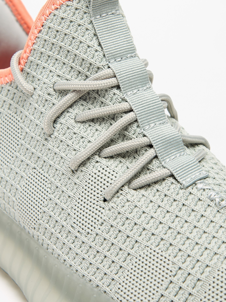 Mesh Walking Shoes with Lace-Up Closure