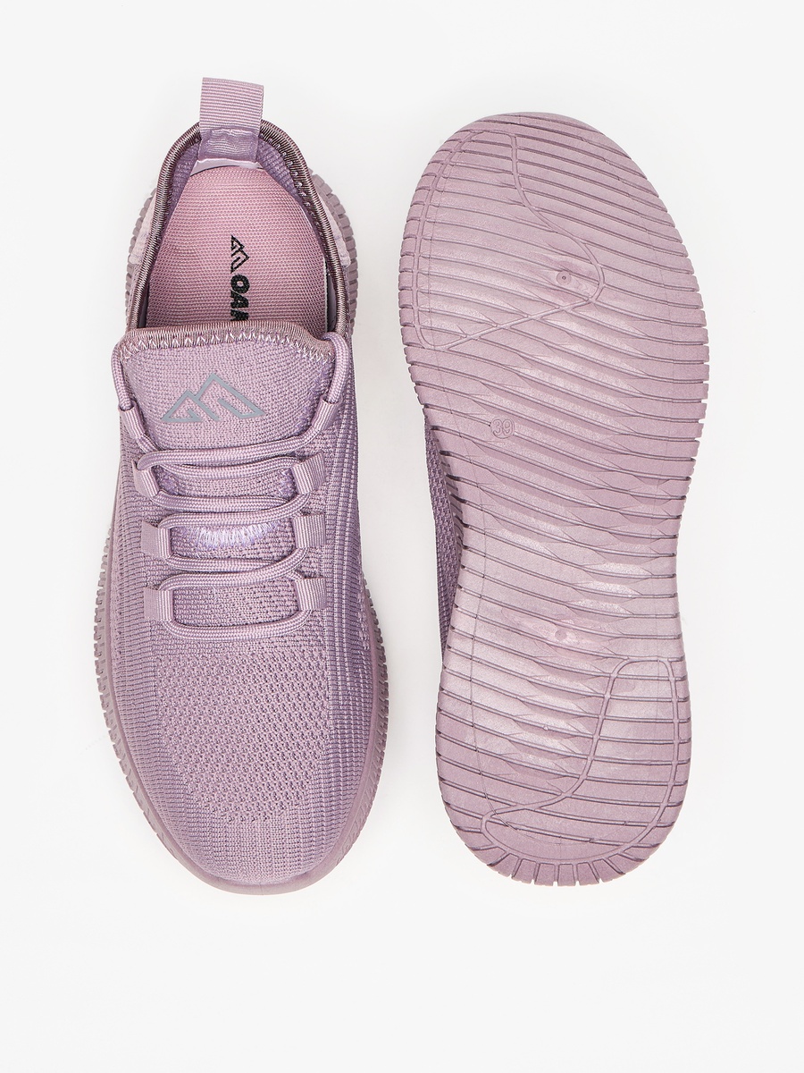 Mesh Textured Walking Shoes with Lace-Up Closure