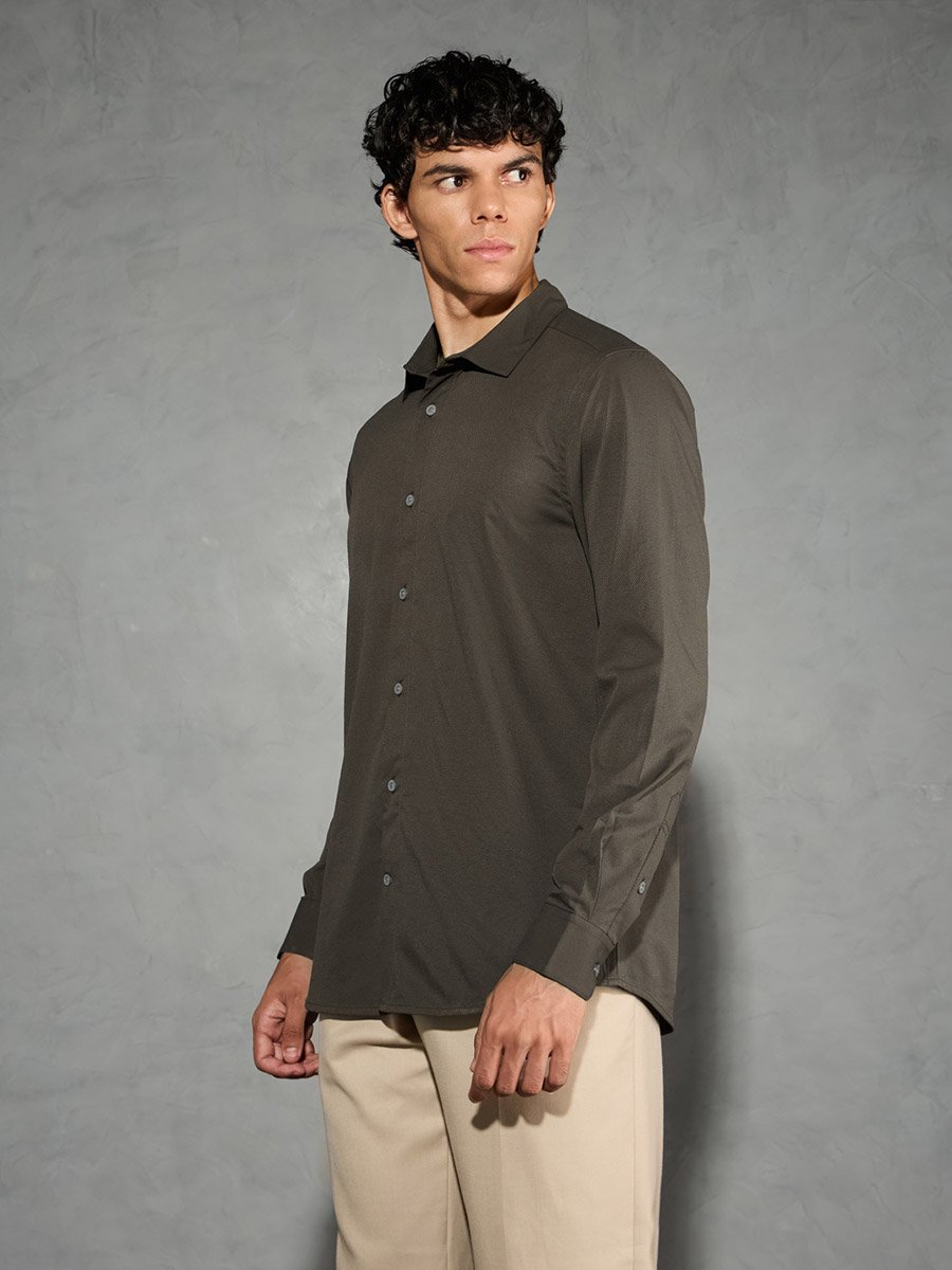 Solid 2-Way Stretch Long Sleeve Regular Fit Shirt