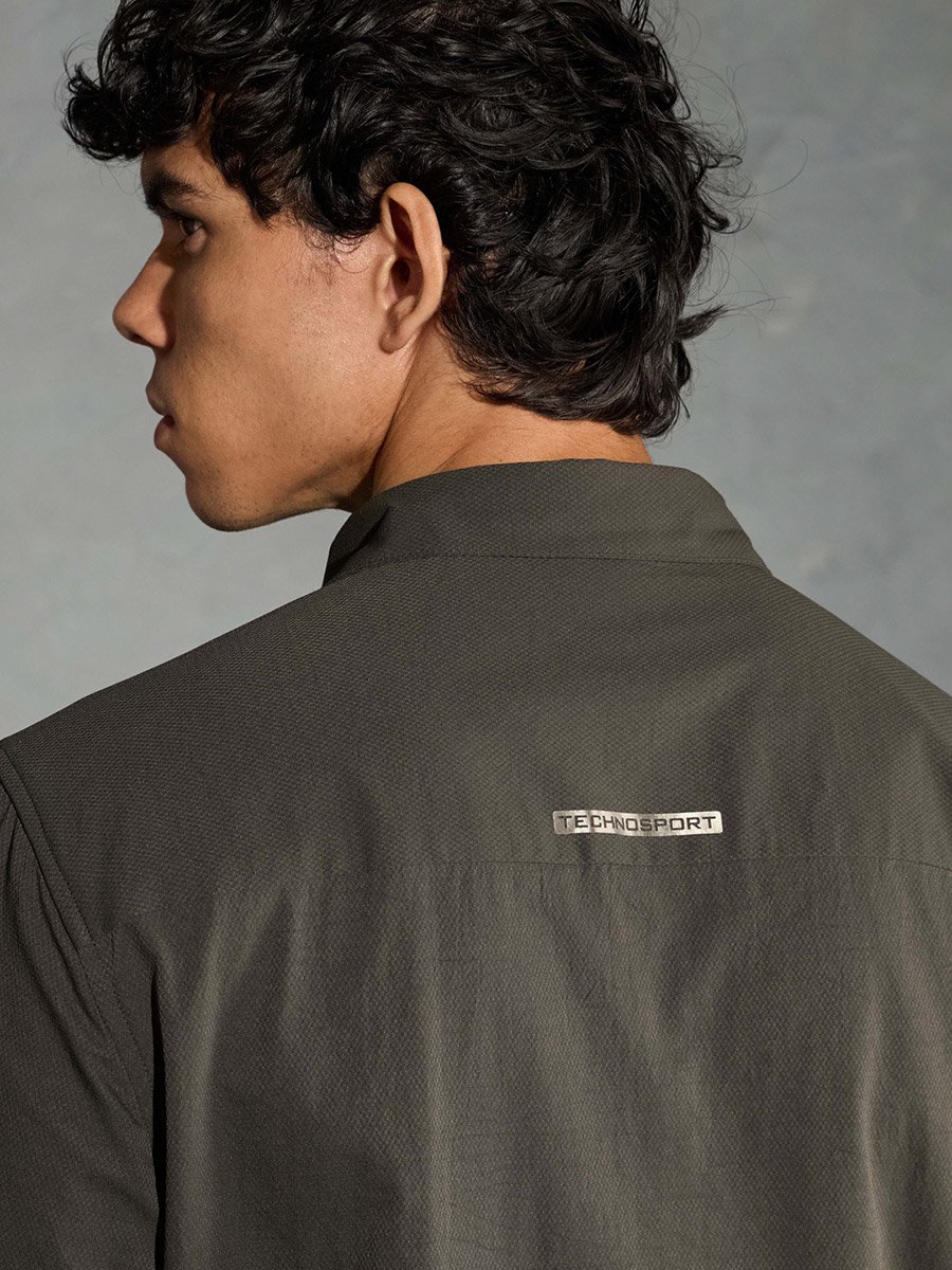 Solid 2-Way Stretch Long Sleeve Regular Fit Shirt