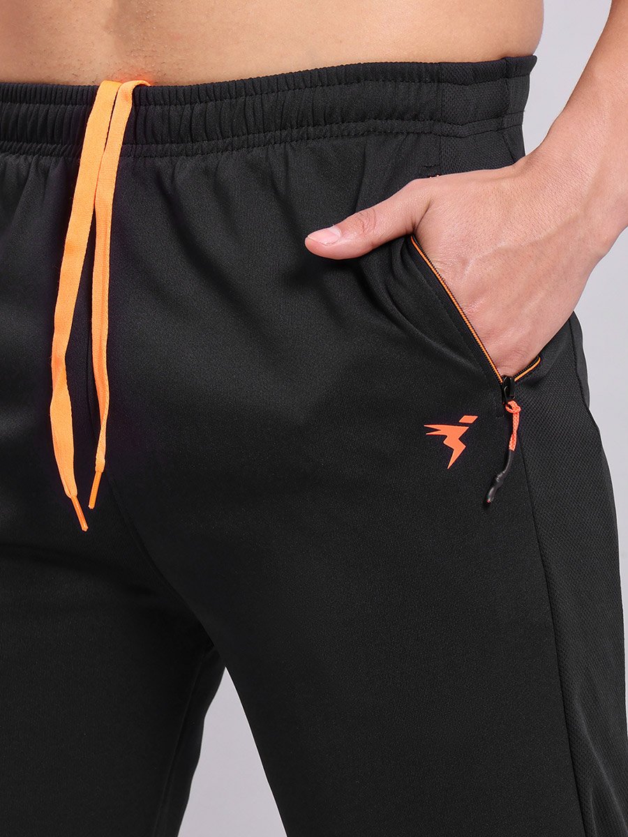 Men Black Solid Elasticated Waistband Track Pants