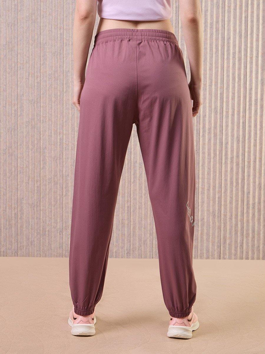 Women Solid 2-Way Stretch Joggers