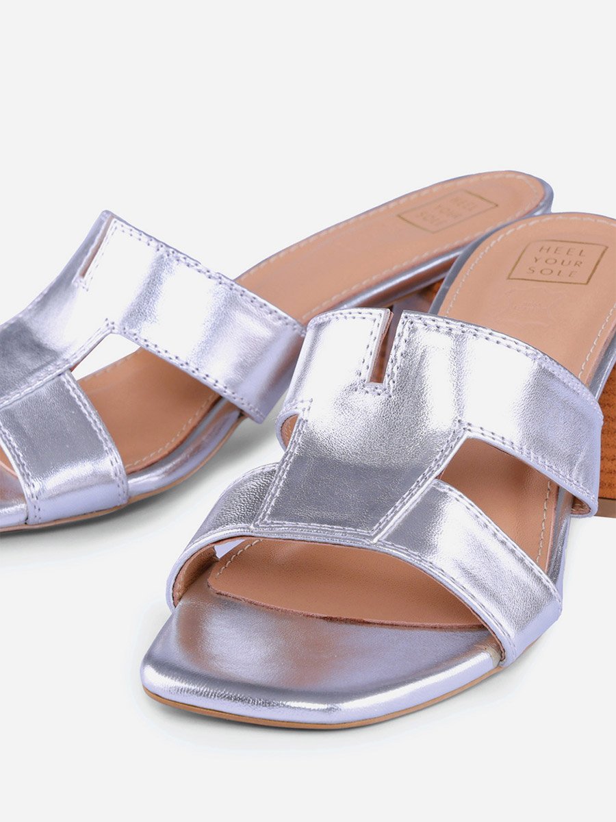 Women Plain Leather Block Heel Sandals