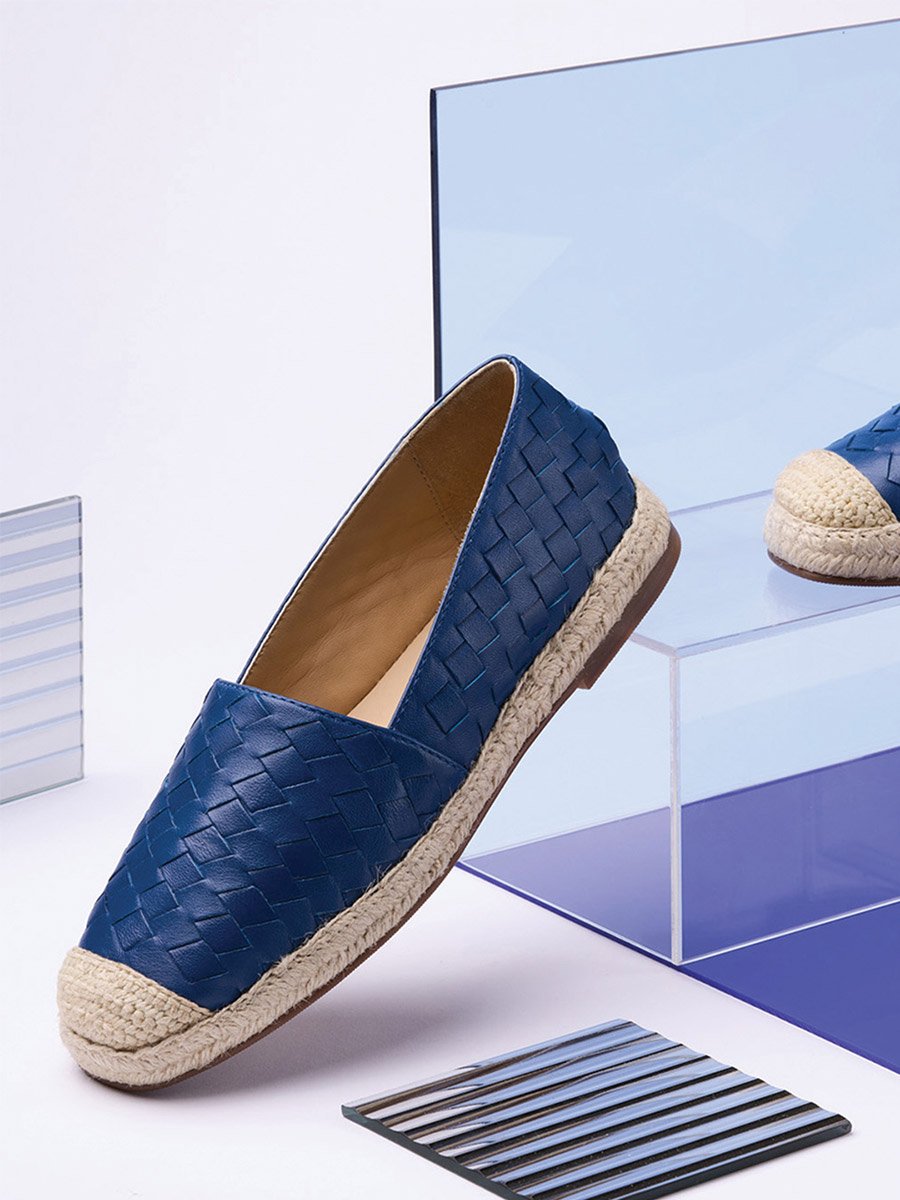 Women Blue Weave Design Cap Toe Leather Espadrilles