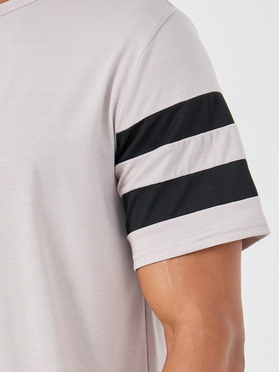 Men Contrast Striped Short Sleeve T-Shirt and Shorts Set