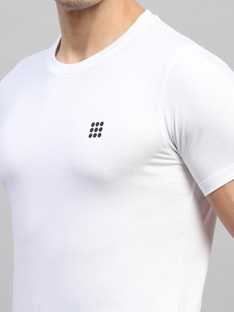 Men White Solid Round Neck T Shirt