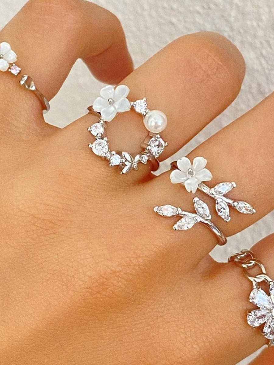 Set of 4 - Faux Pearl and Flower Accent Ring