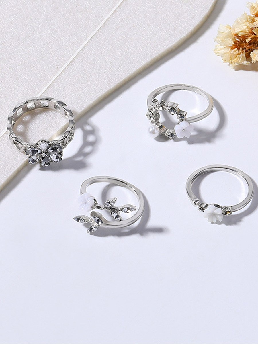 Set of 4 - Faux Pearl and Flower Accent Ring
