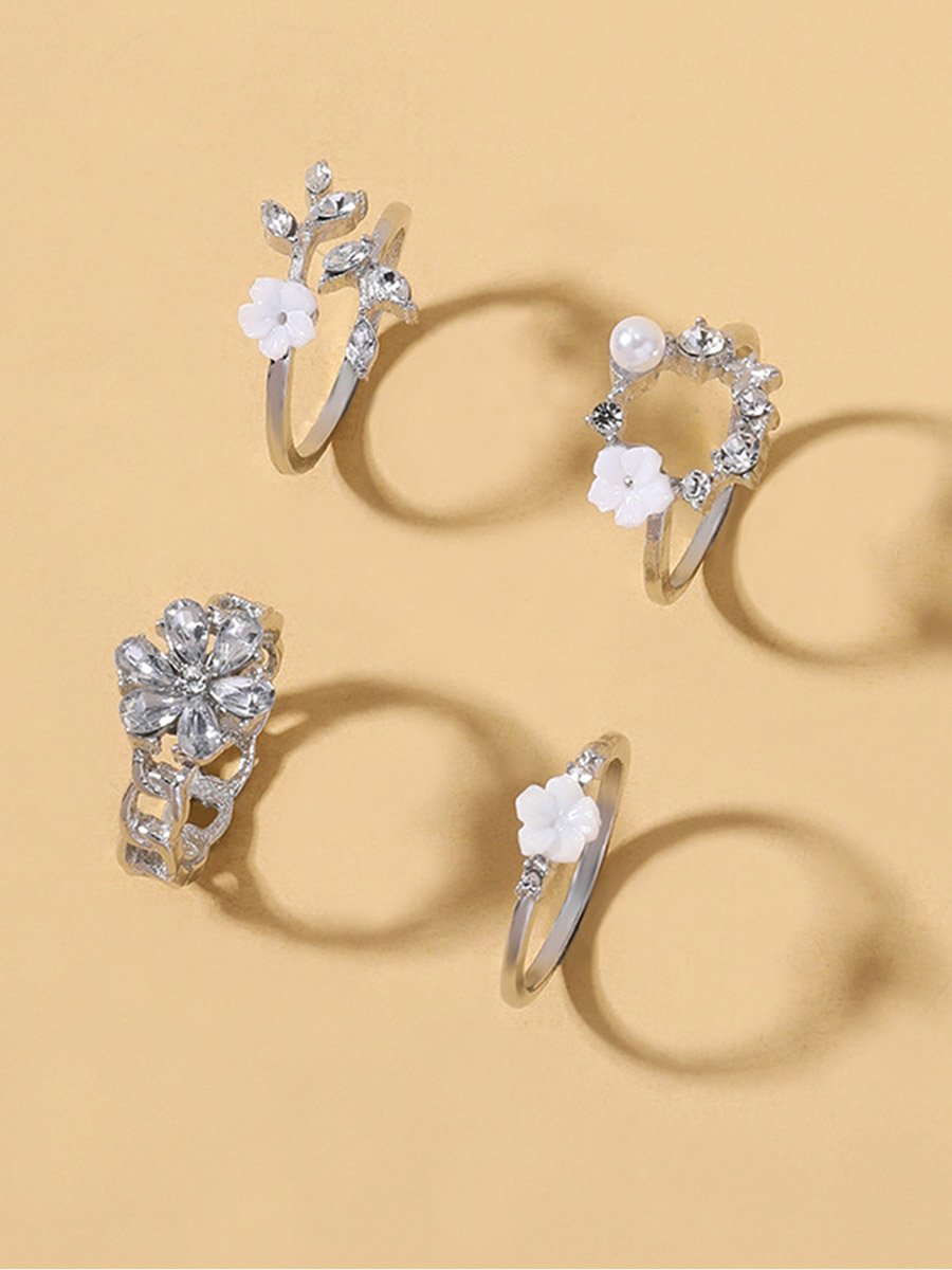 Set of 4 - Faux Pearl and Flower Accent Ring