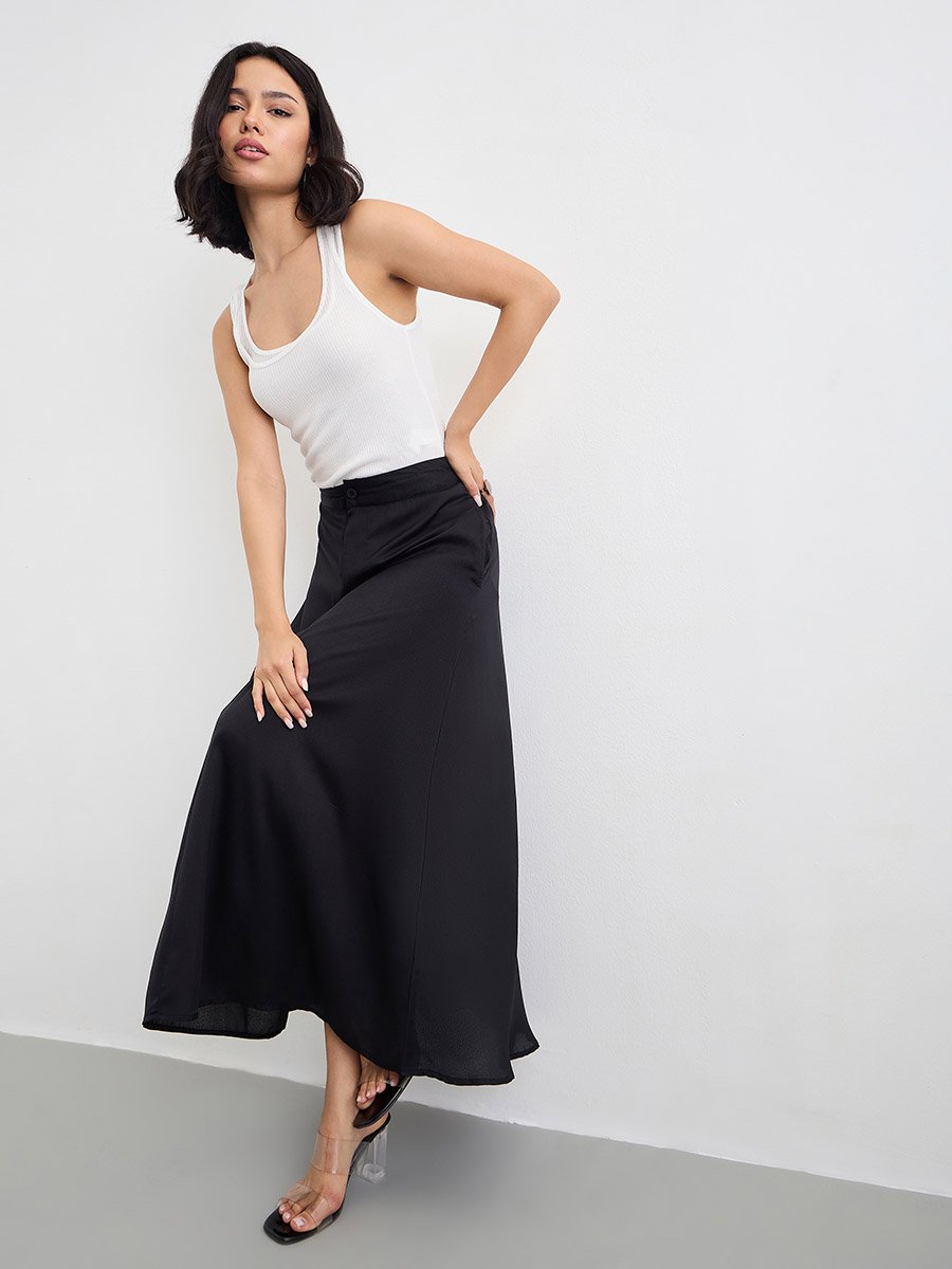 Solid Mid Rise A-Line Maxi Skirt