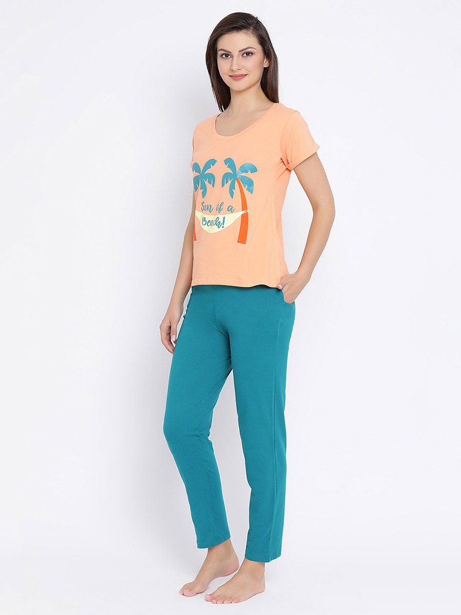 Women Cotton Rich Printed T-Shirt and Pyjama Set 