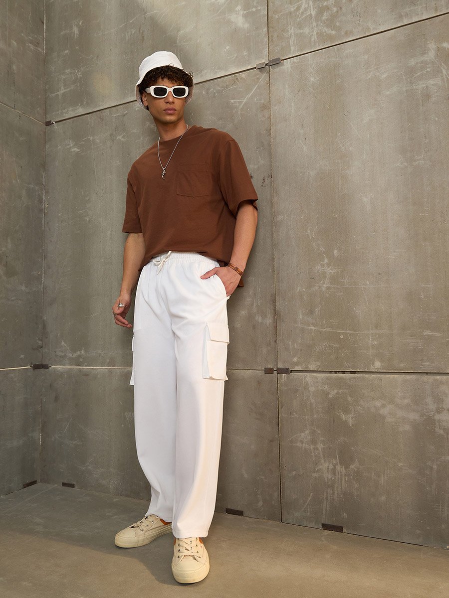 Mid Rise Regular Fit Pants with Side Pockets