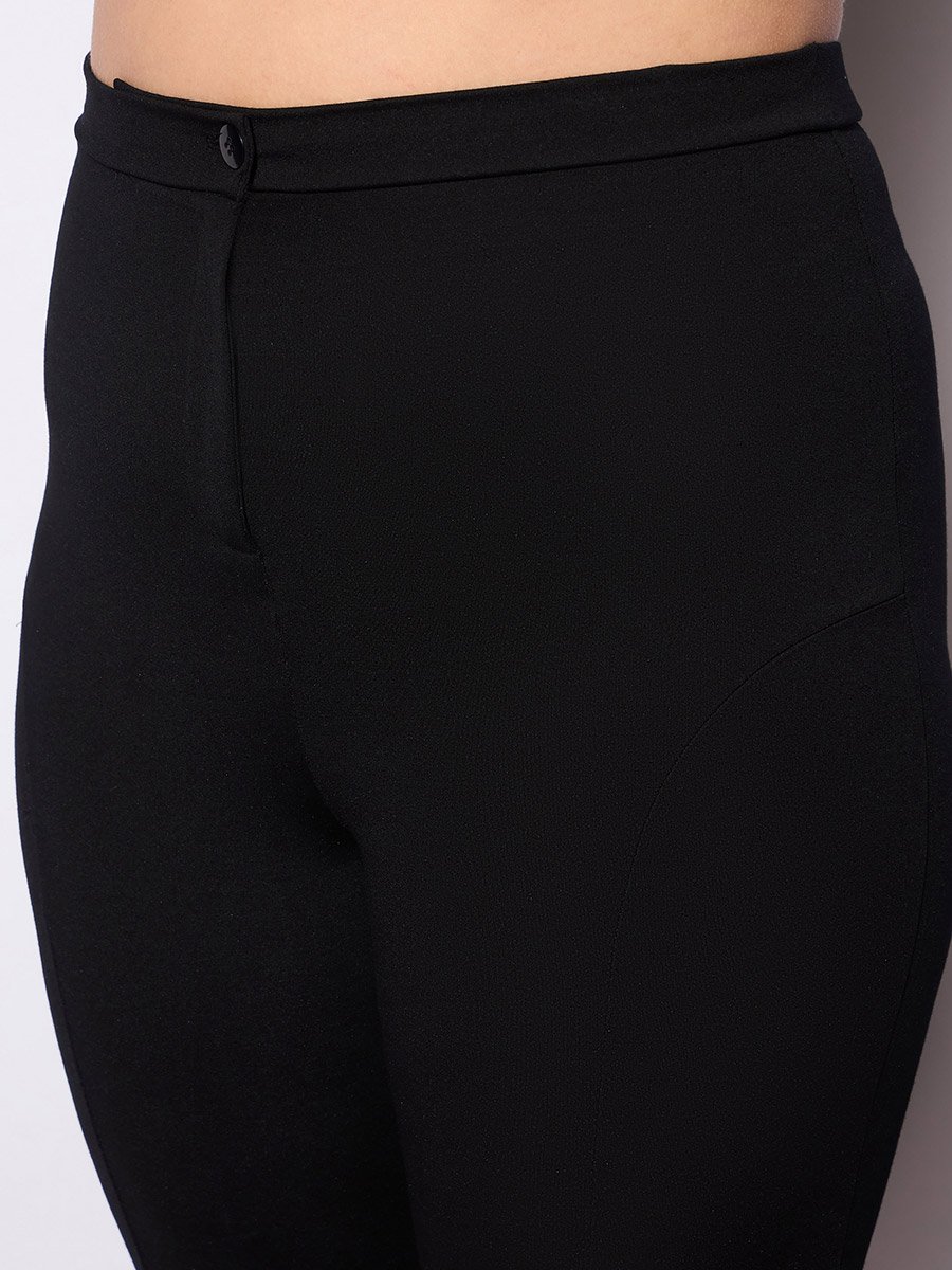 Plus Size Mid Rise Regular Fit Pants
