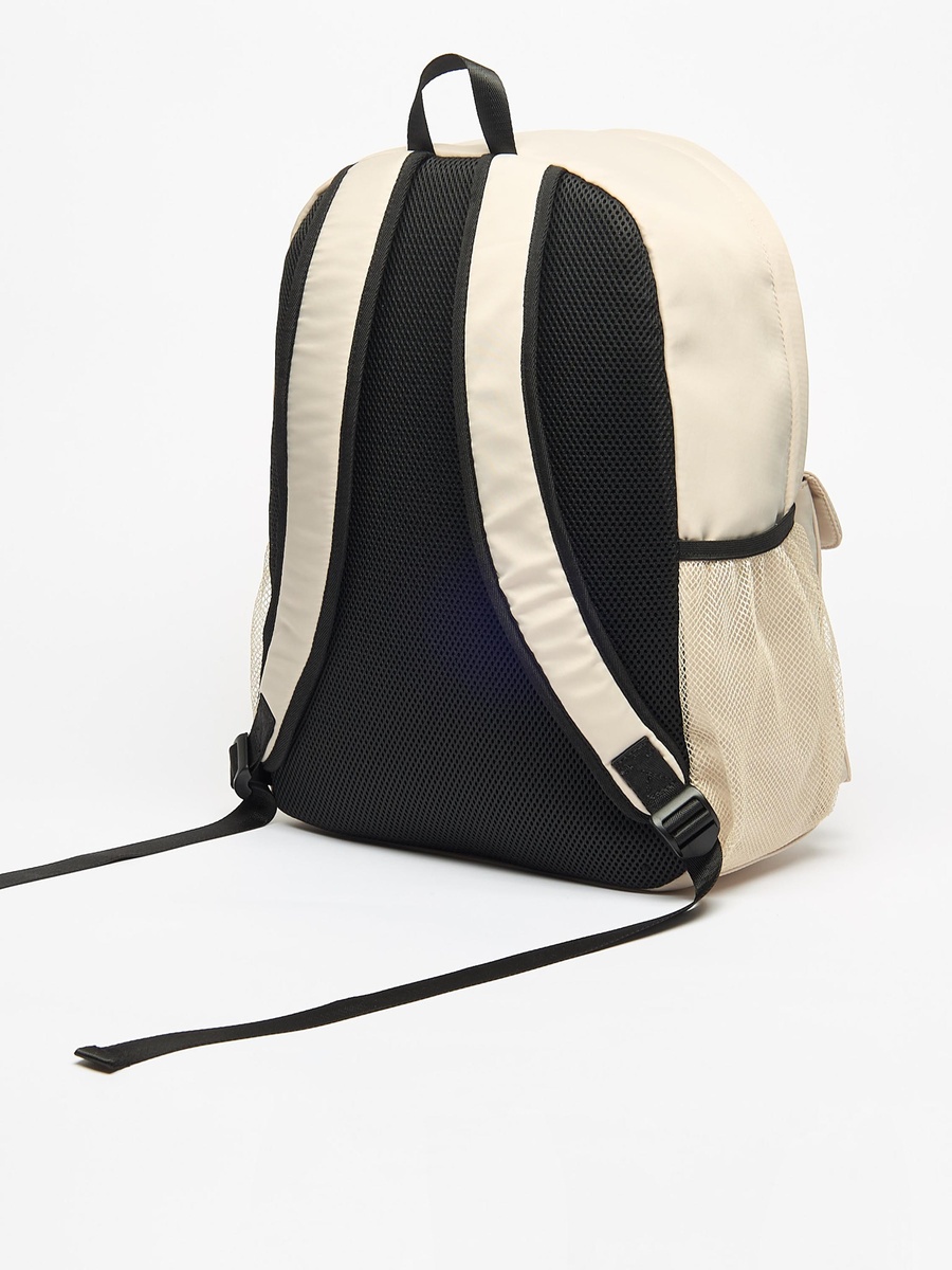 Solid Backpack with Adjustable Straps and Zip Closure