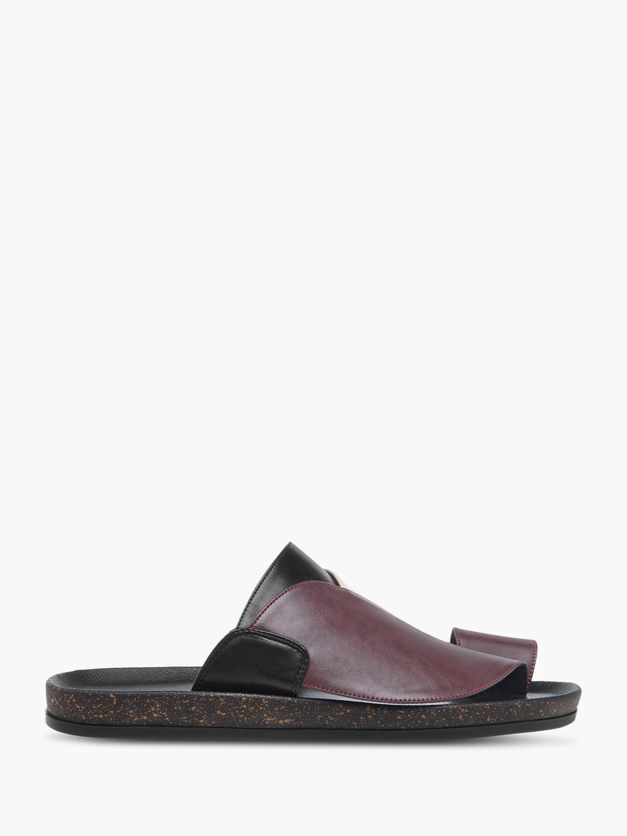Panelled Slip-On Arabic Sandals