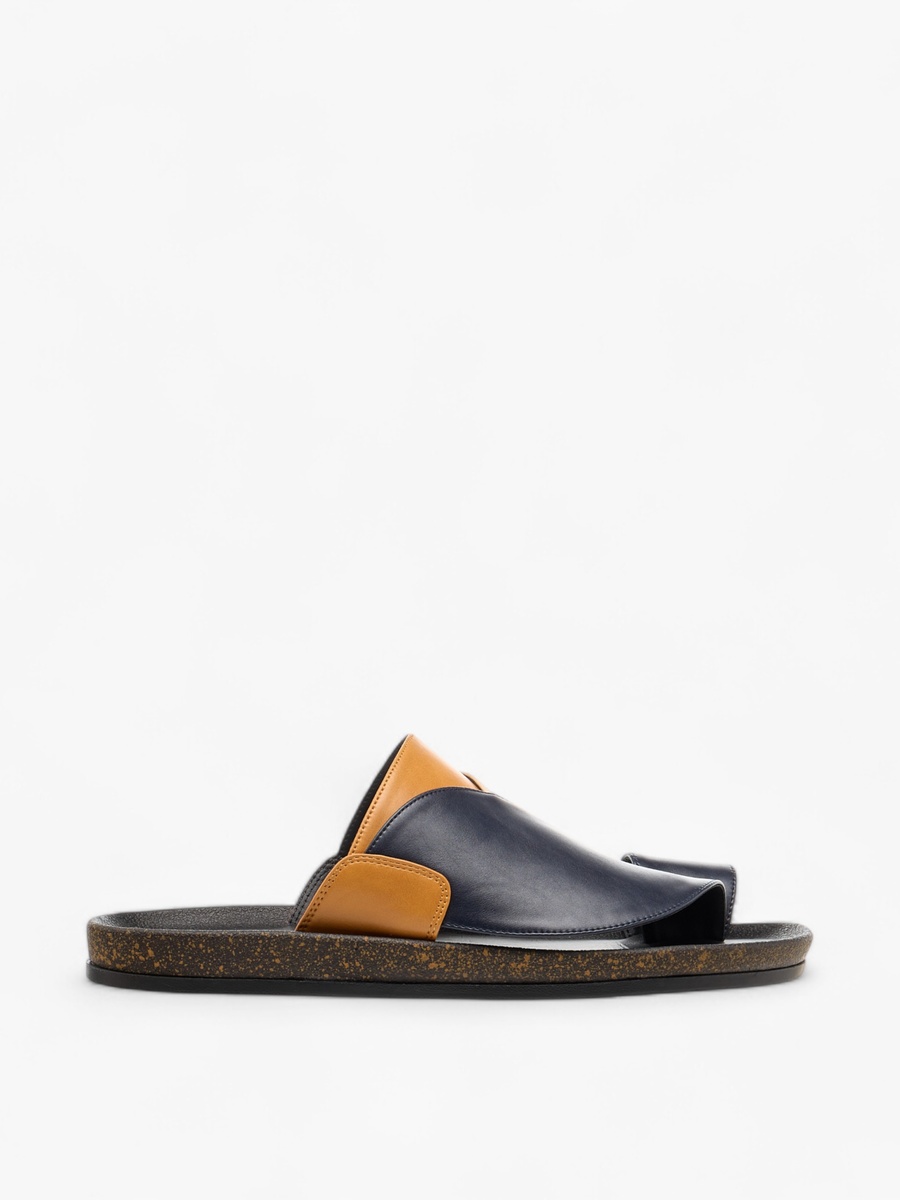 Panelled Slip-On Arabic Sandals