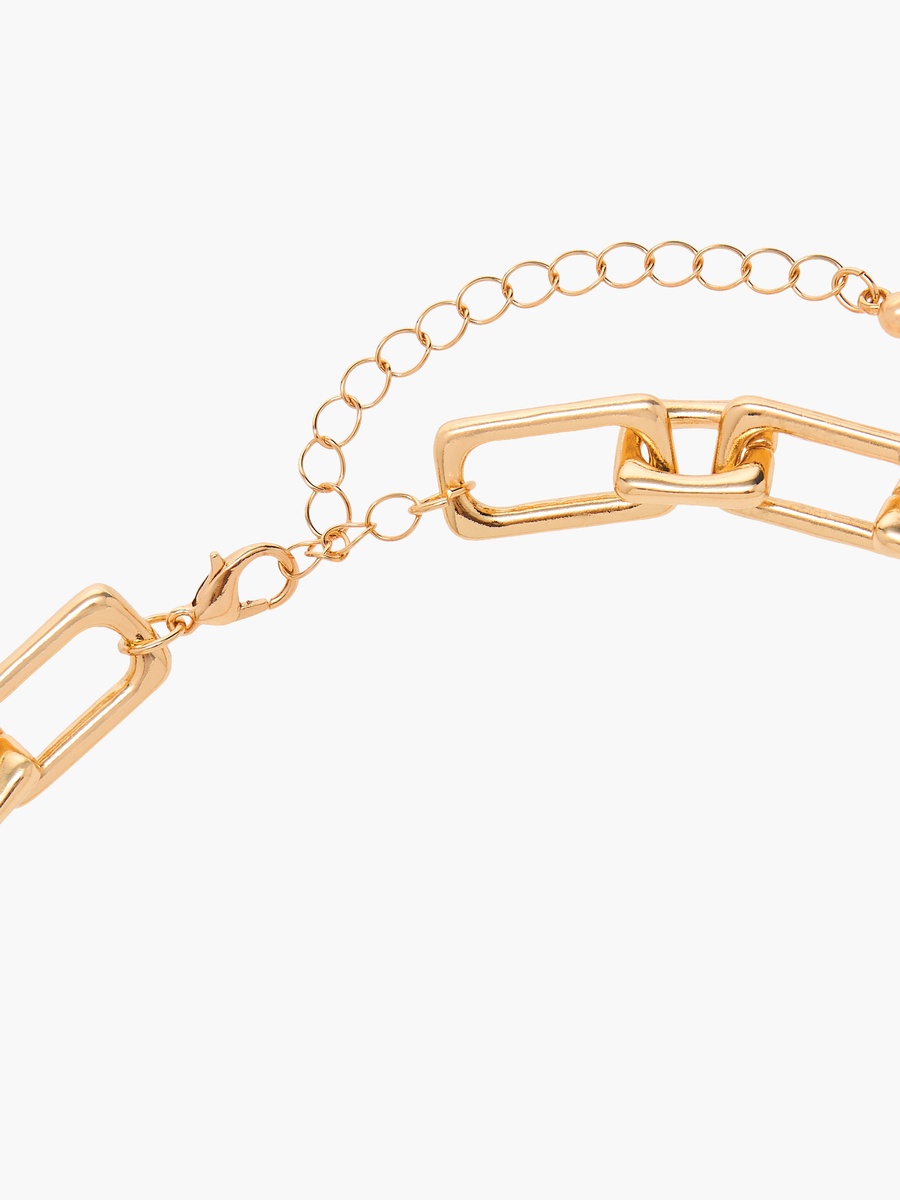 Chain Necklace with Lobster Clasp Closure