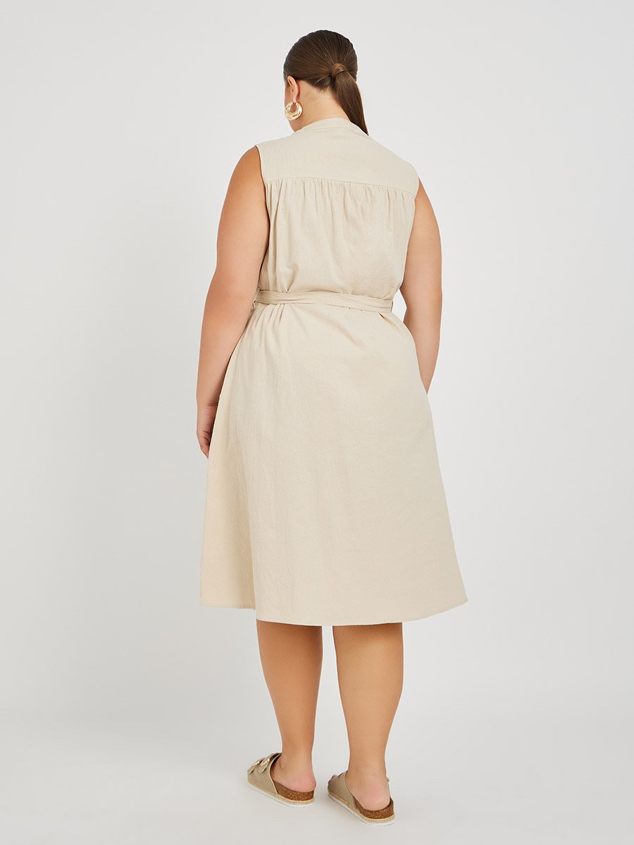 Plus Size Sleeveless Buttoned Midi Dress with Tie-Up Belt Detail