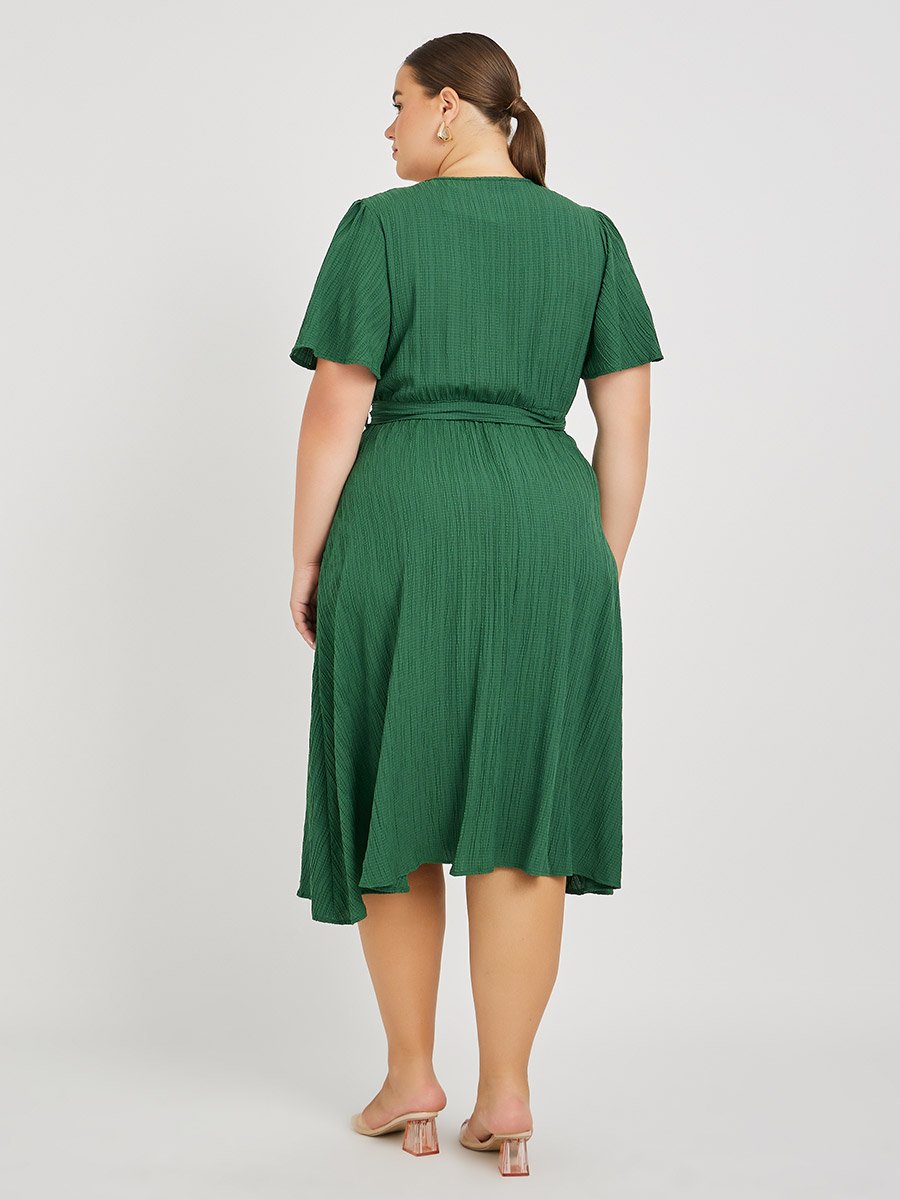 Plus Size Lace Neckline Textured Midi Dress