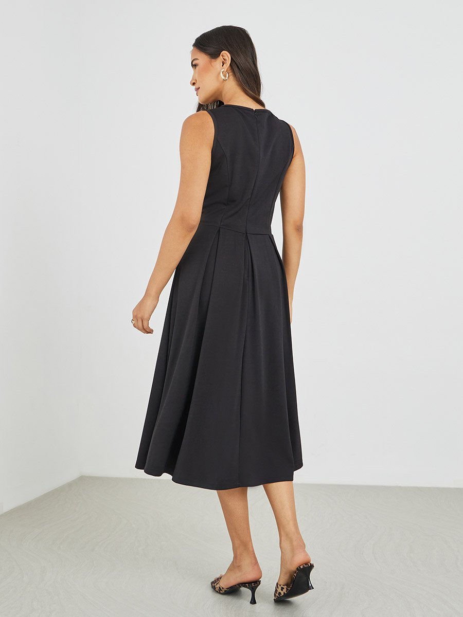 Solid Sleeveless Buttoned A-Line Midi Dress