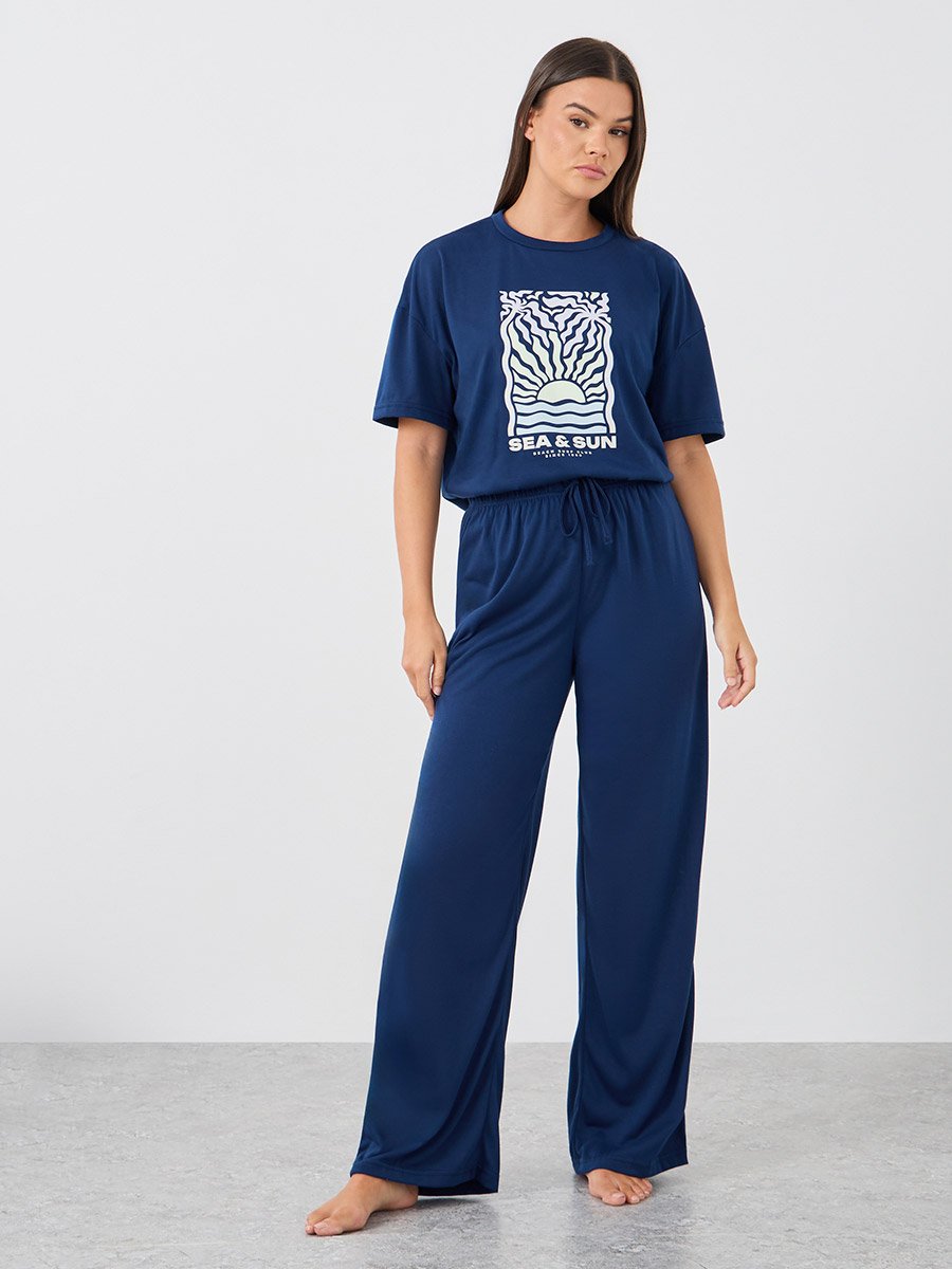 Graphic Print Round Neck T-Shirt and Pyjama Set