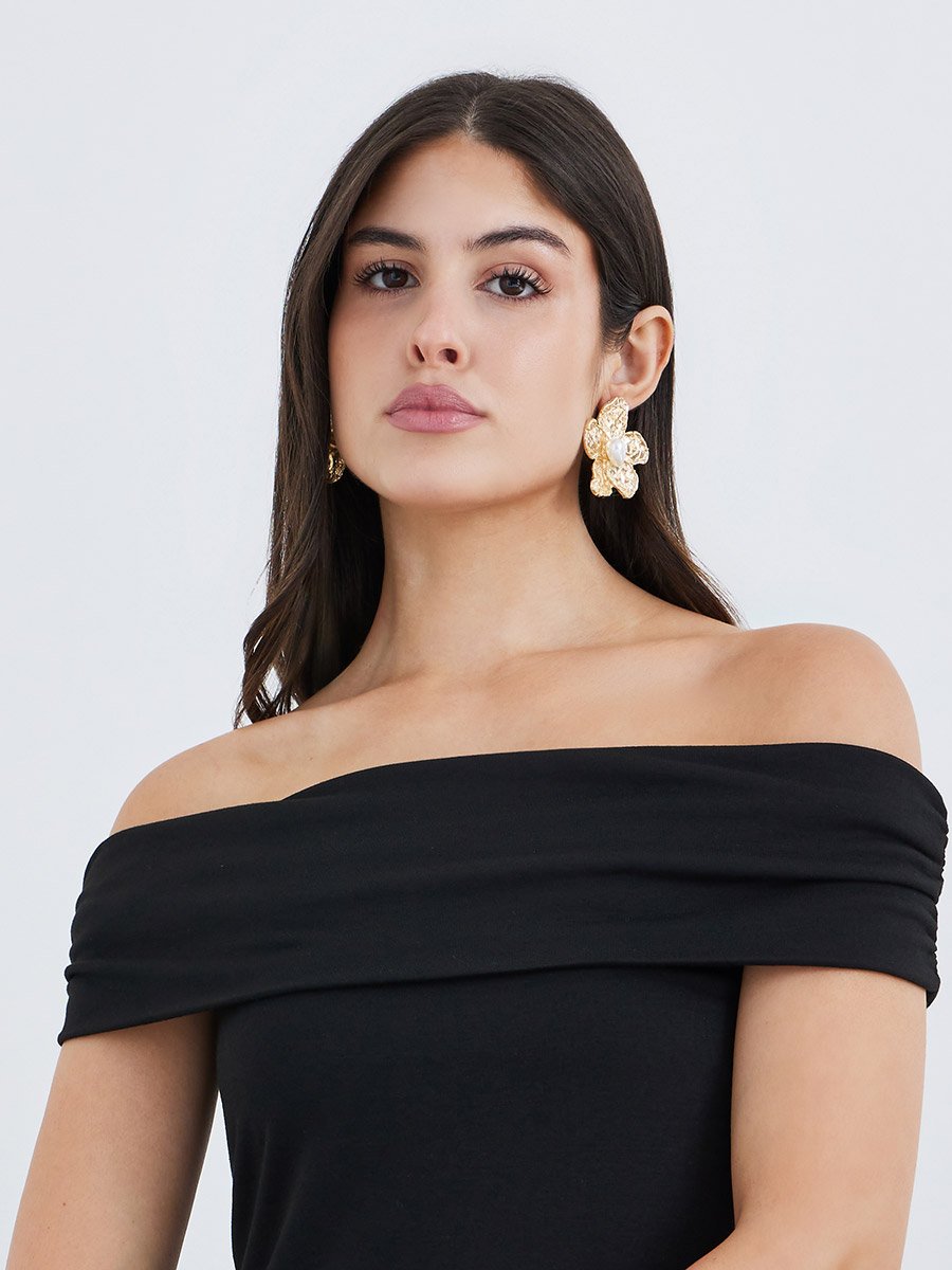 Plain Off Shoulder A-Line Midi Dress