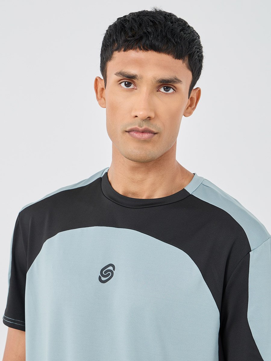 Color Block Panelled Ultra Stretch Oversized T-Shirt