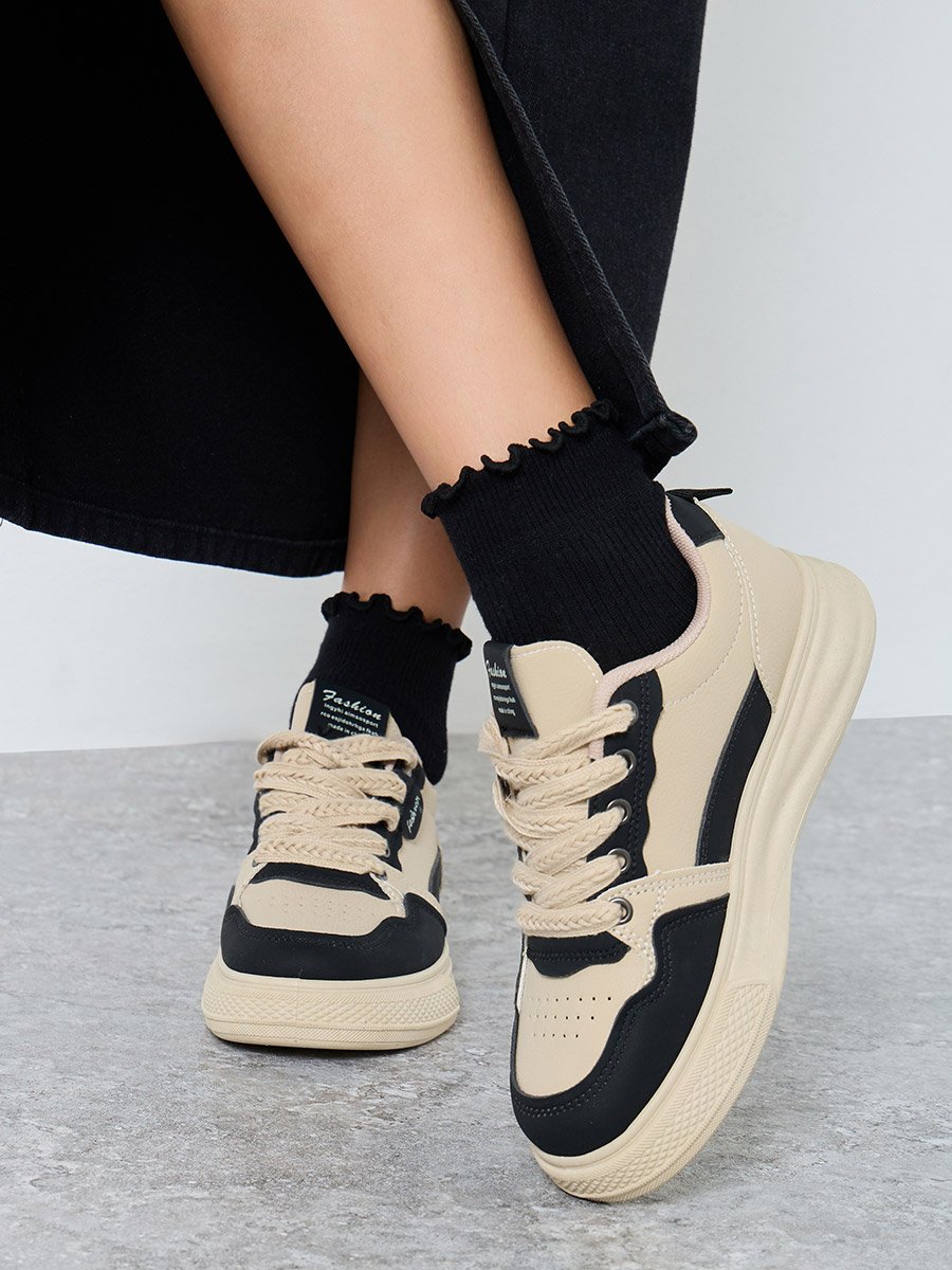 Color Block Lace Up Sneaker