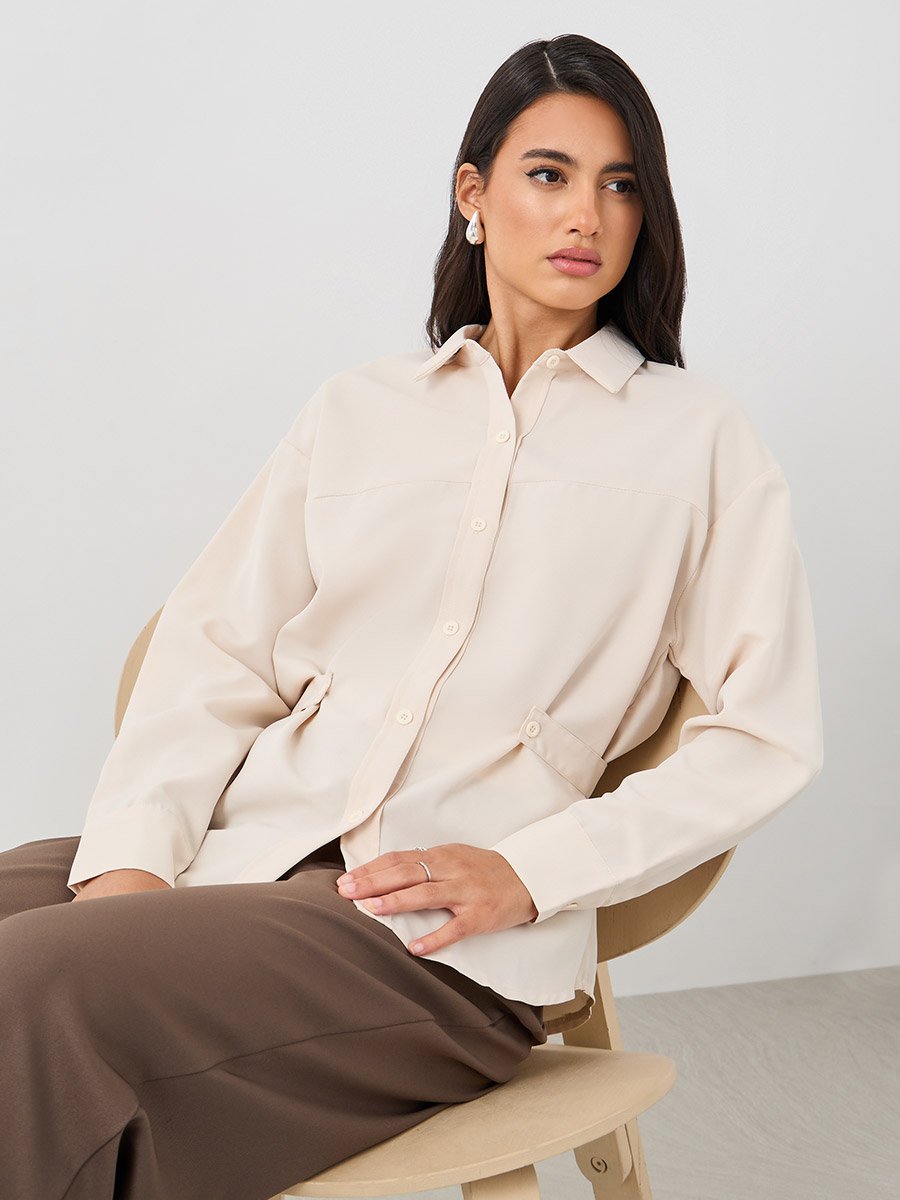 Solid Buttoned Spread Collar Shirt