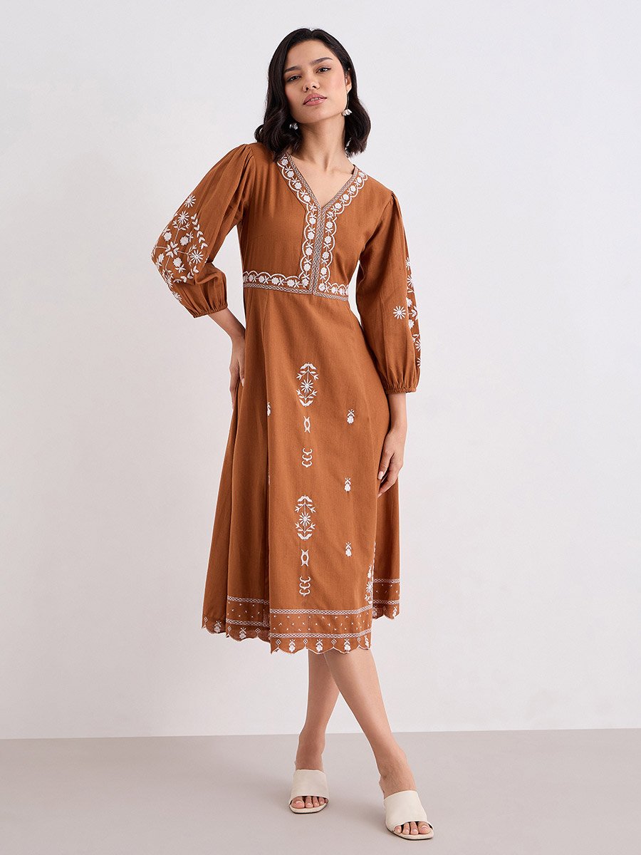 Embroidered Balloon Sleeve A-Line Midi dress For Women at UAE | Styli