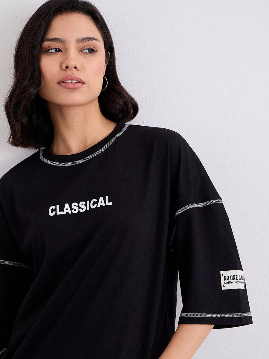 Women Black Overlock Seam Oversized T-Shirt and Leggings Co-Ords