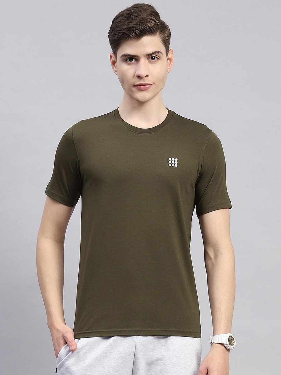Solid Short Sleeve Regular Fit T-Shirt