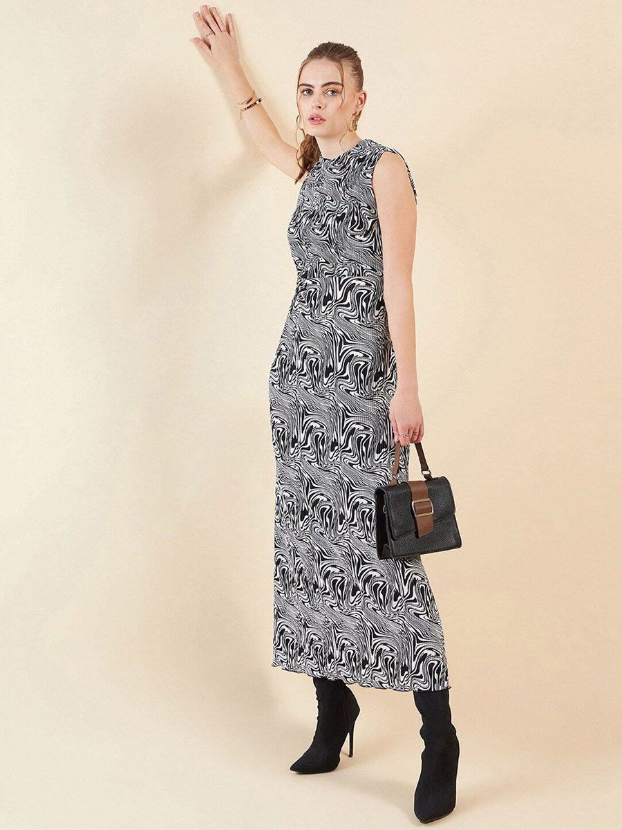 Women Black Marble Print Maxi Dress