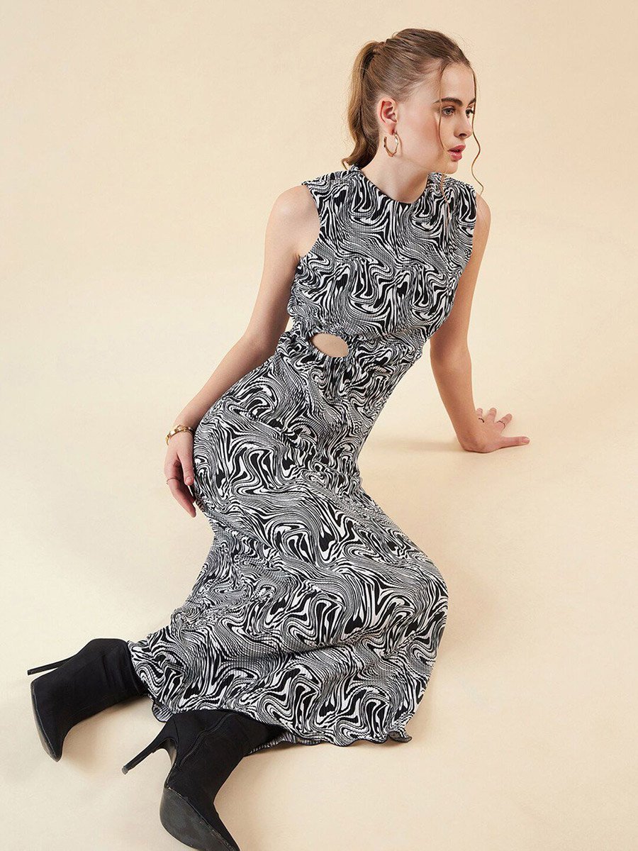 Women Black Marble Print Maxi Dress