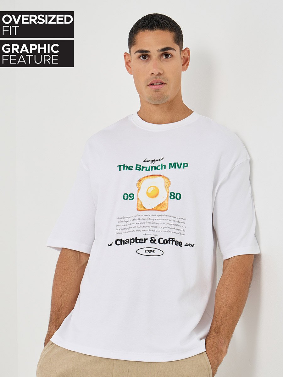 Men White Graphic Print Oversized T-Shirt