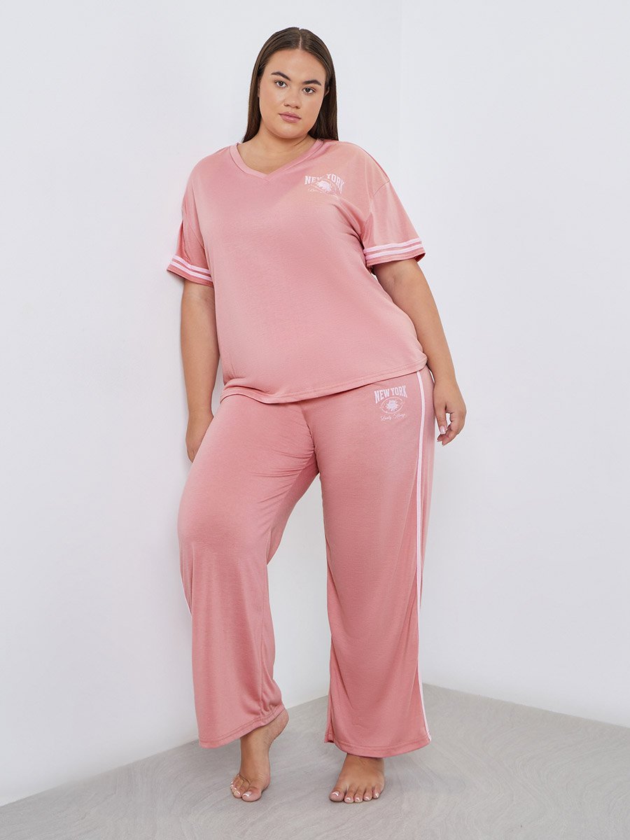Plus NY Print T-Shirt and Pyjama Set