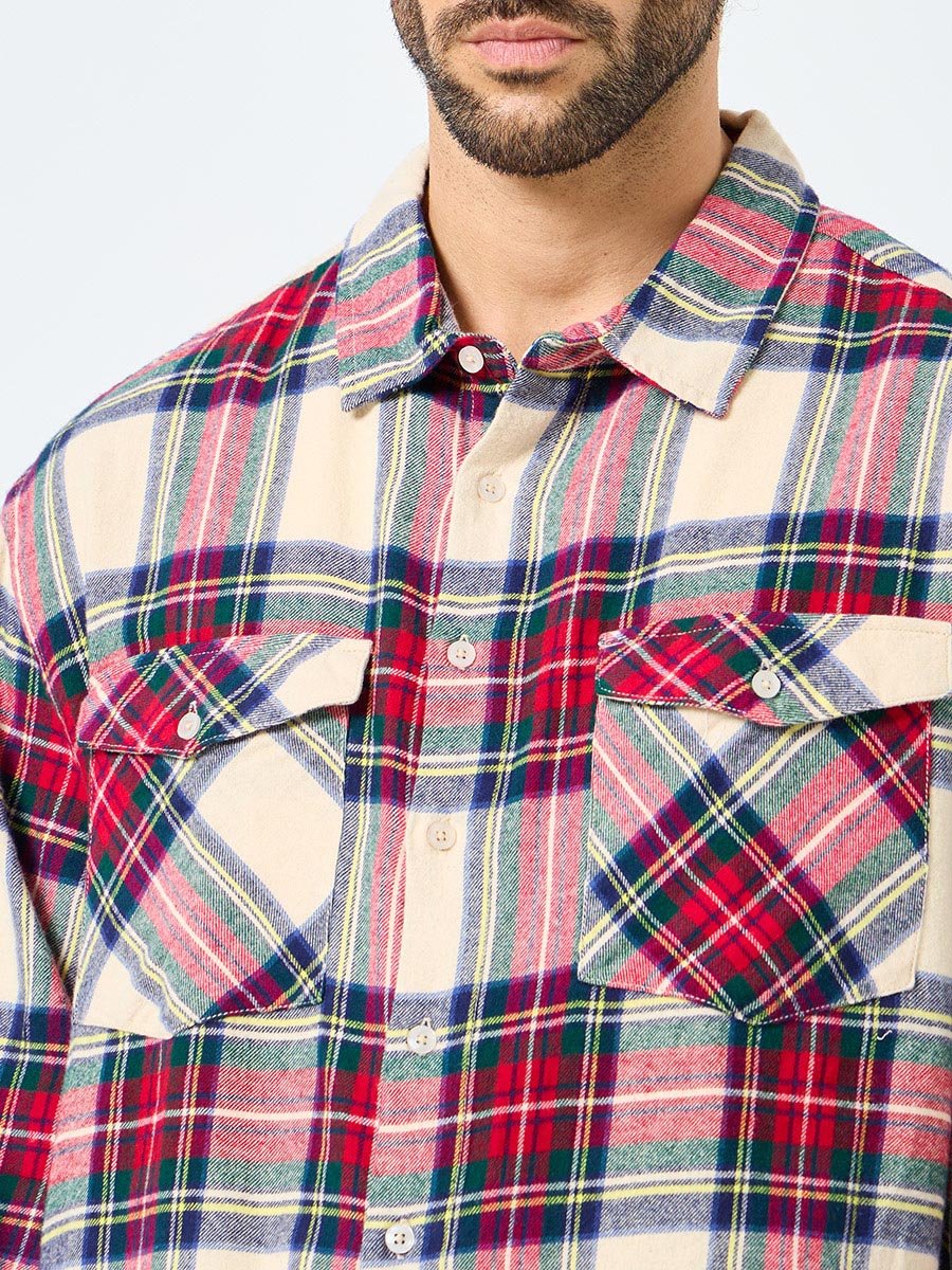Men Boxy Fit Plaid Shirt with Flap Pocket