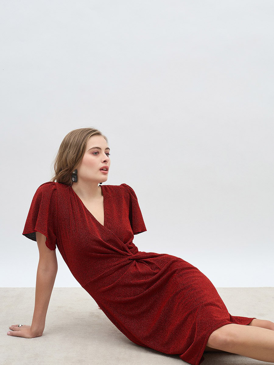 elegant knee length dress Elegant Long Sleeve Knee-Length Black Cocktail Dress Medium main image 1