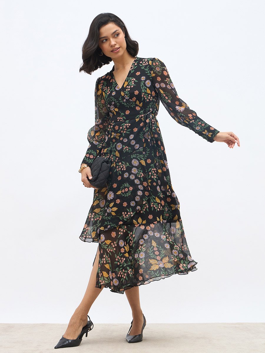 mac duggal ruffled a-line flutter-sleeve mini dress Blue Floral Embellished Flutter Sleeve Dress main image 0
