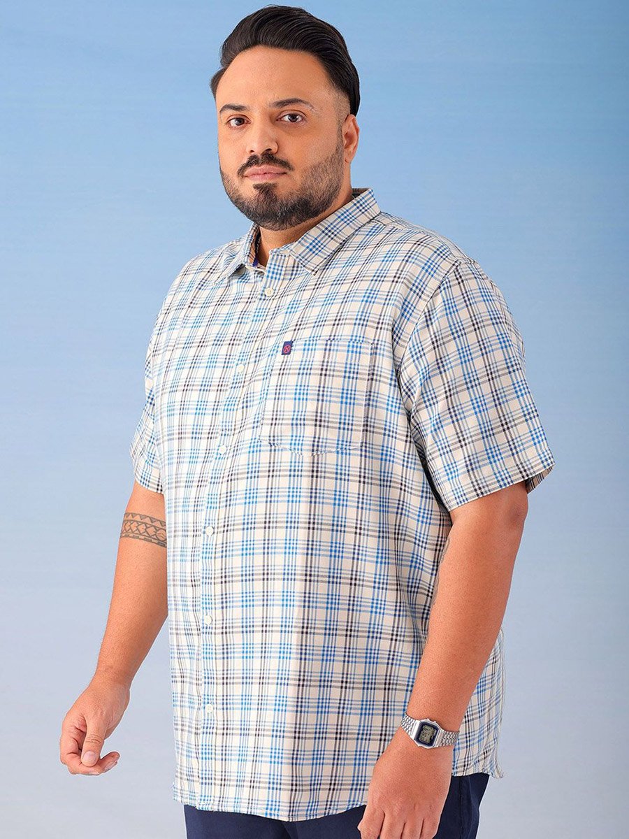 Plus Men Blue Regular Fit Checkered Shirt