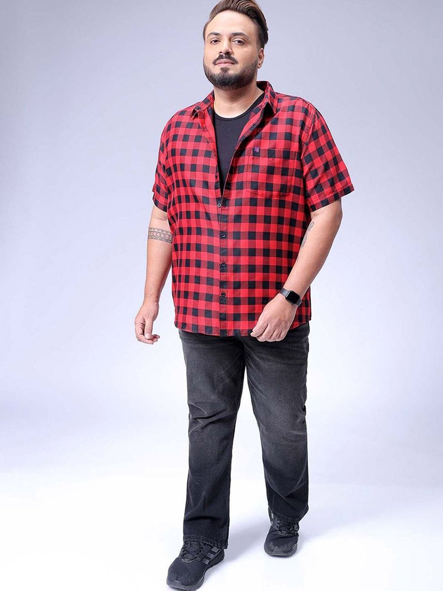 Plus Men Red Regular Fit Checkered Casual Shirt