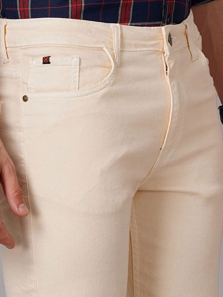 Men Slim Fit Solid Shorts