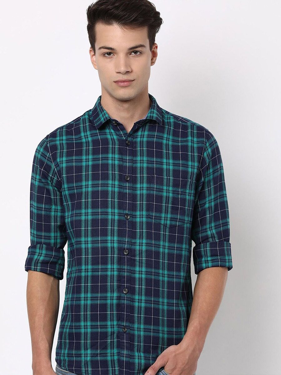 Men Slim Fit Checkered Casual Shirt