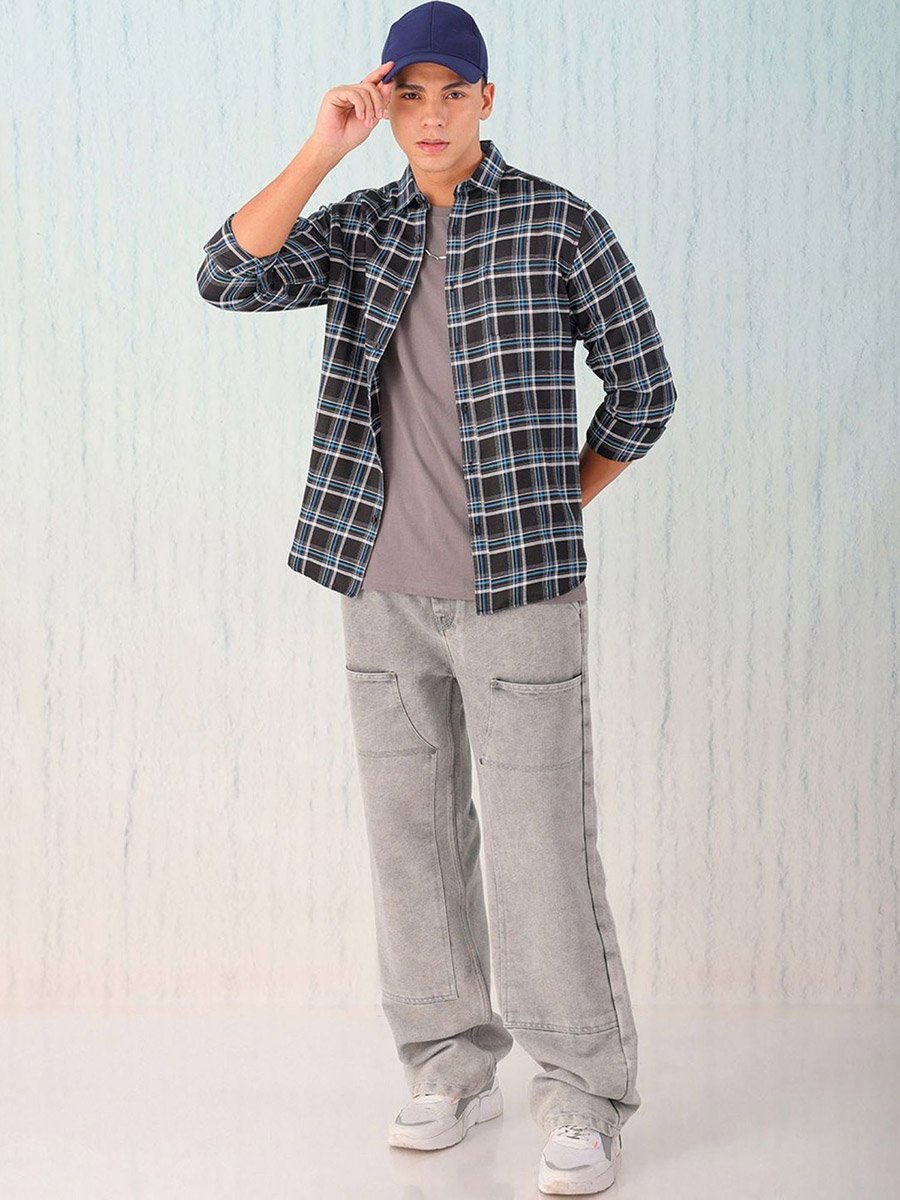 Men Regular Fit Checkered Casual Shirt