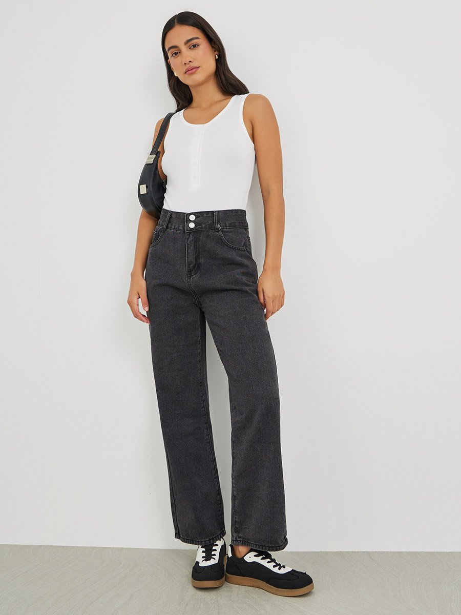 Mid Rise Straight Fit Jeans