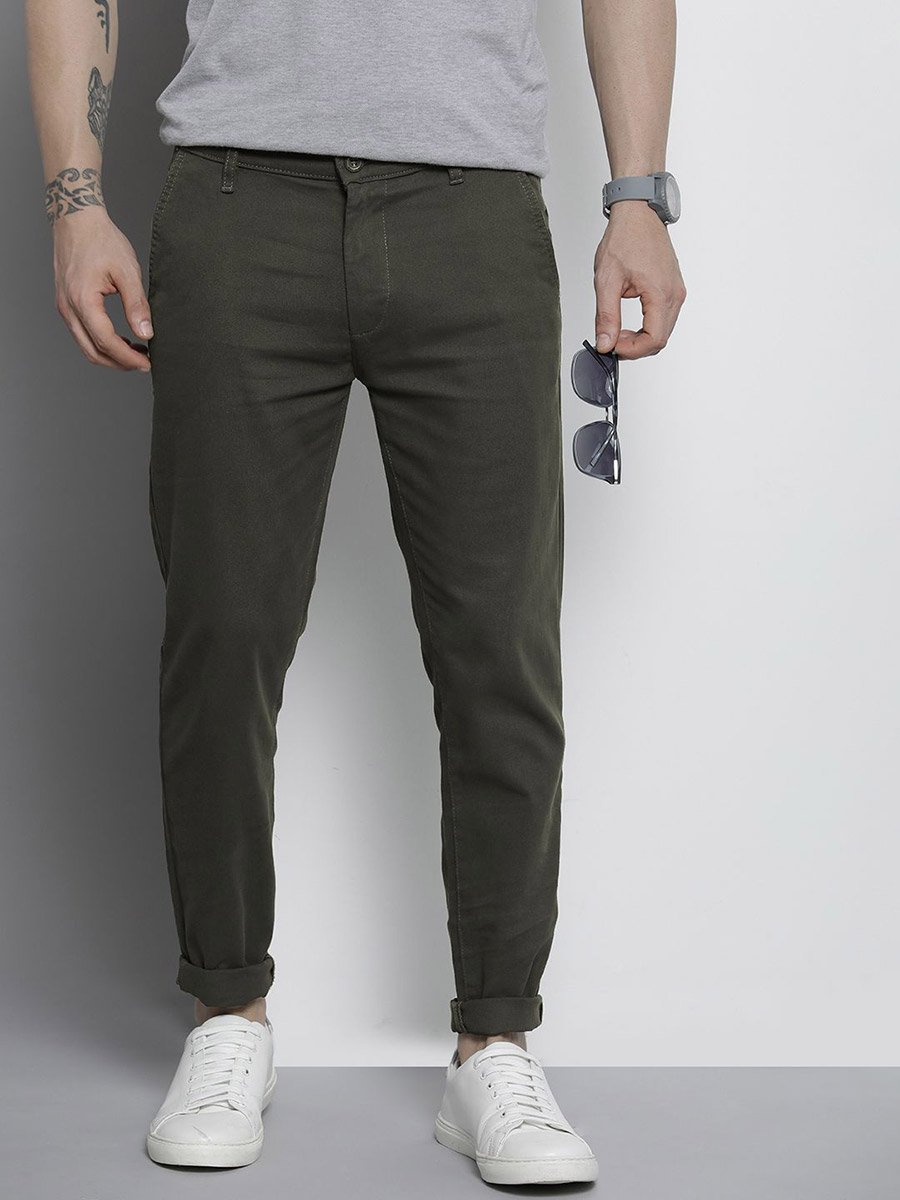 Men Slim Fit Solid Chino Pants