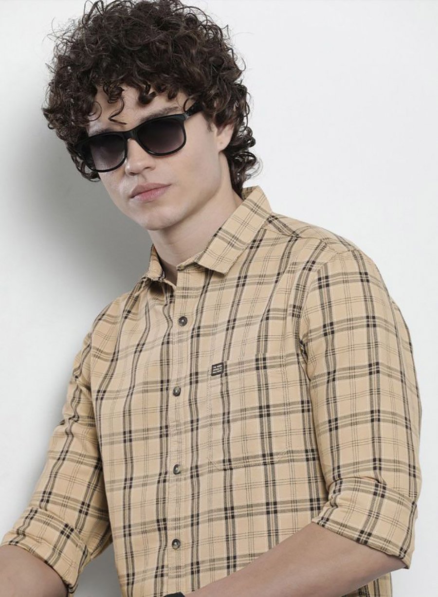 Men Beige Slim Fit Checked Casual Shirt