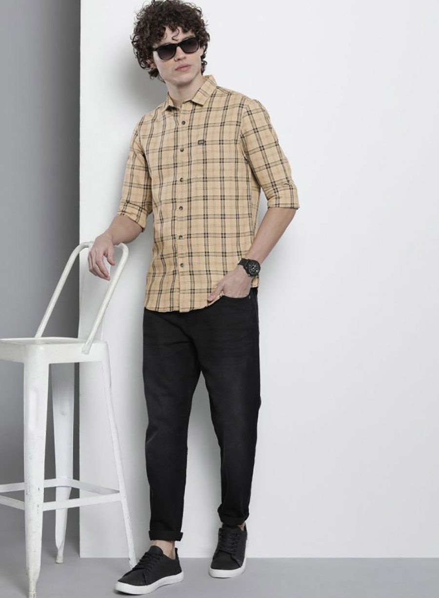 Men Beige Slim Fit Checked Casual Shirt