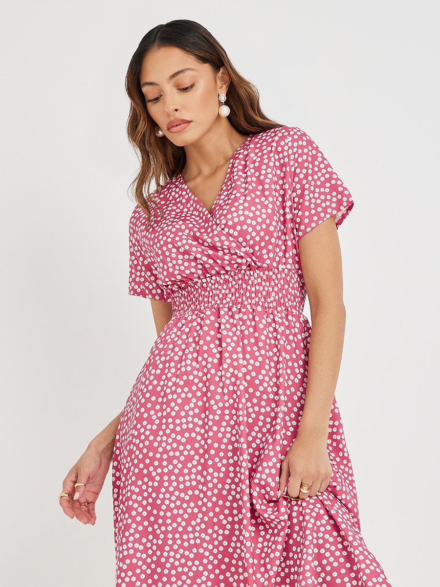 Women Pink Ditsy Floral Print V Neck A-Line Knee Length Dress For Women at  Kuwait | Styli