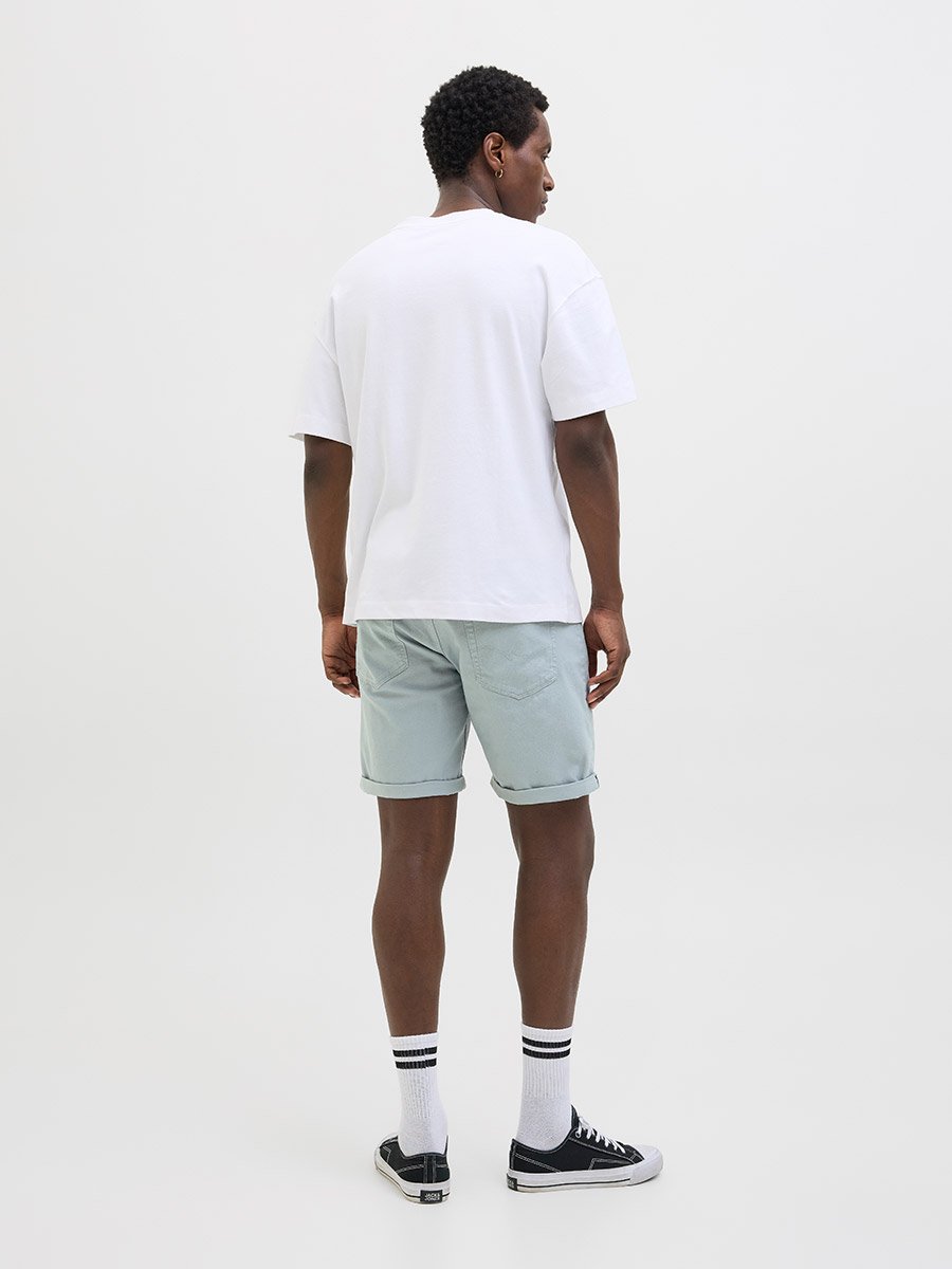 Mid Rise Regular Fit Shorts
